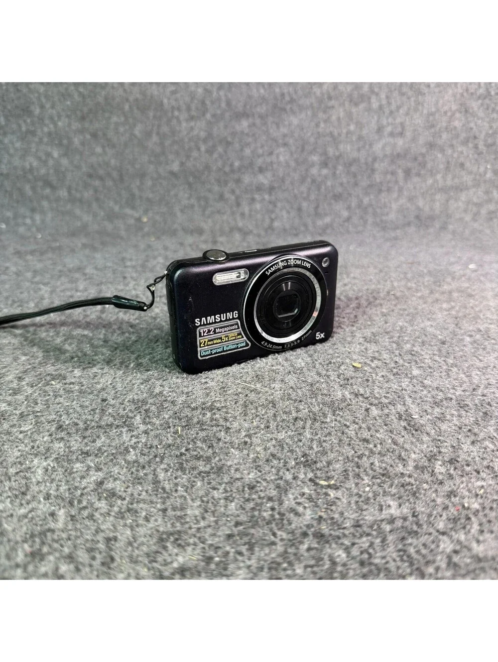 Samsung SL605 Digital Camera 12.2 MP 5X Zoom Black Compact 27mm Lens Dustproof